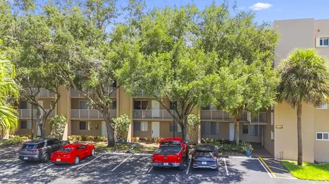 9470 Tangerine Place Davie FL 33324