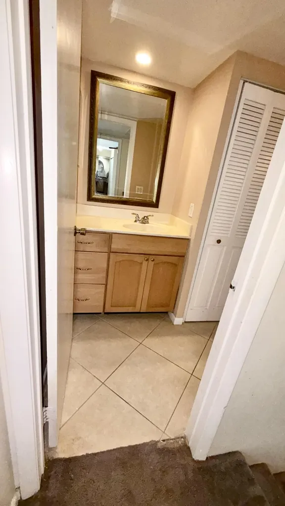 511 5th Terrace Palm Beach Gardens FL 33418
