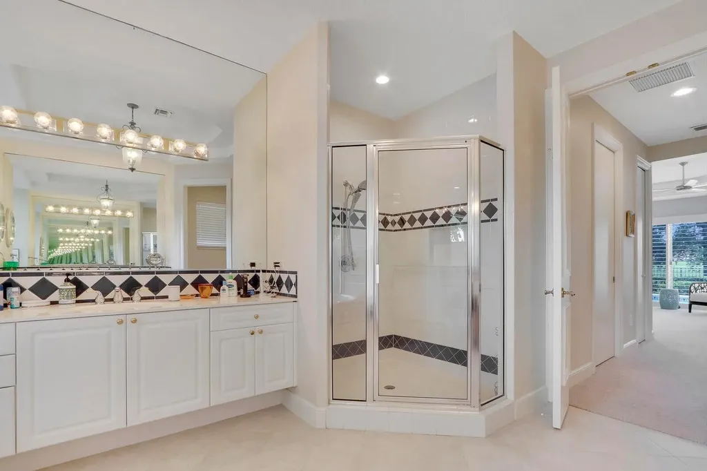 10802 Egret Pointe Lane West Palm Beach FL 33412
