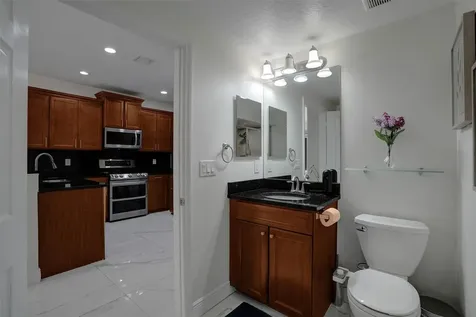 8768 NW 98th Avenue Doral FL 33178