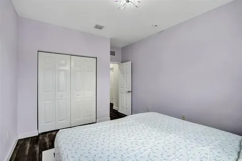 8768 NW 98th Avenue Doral FL 33178