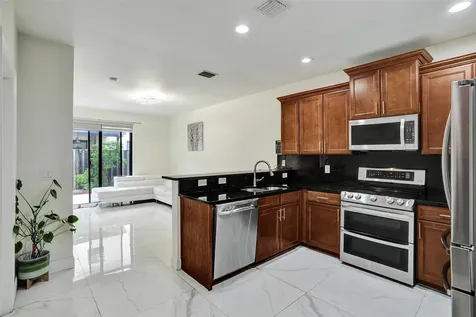 8768 NW 98th Avenue Doral FL 33178