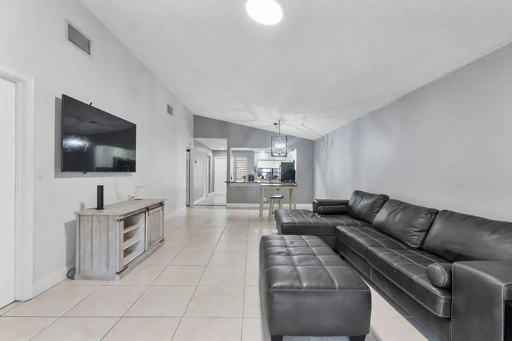 4148 Palm Forest Drive S Delray Beach FL 33445