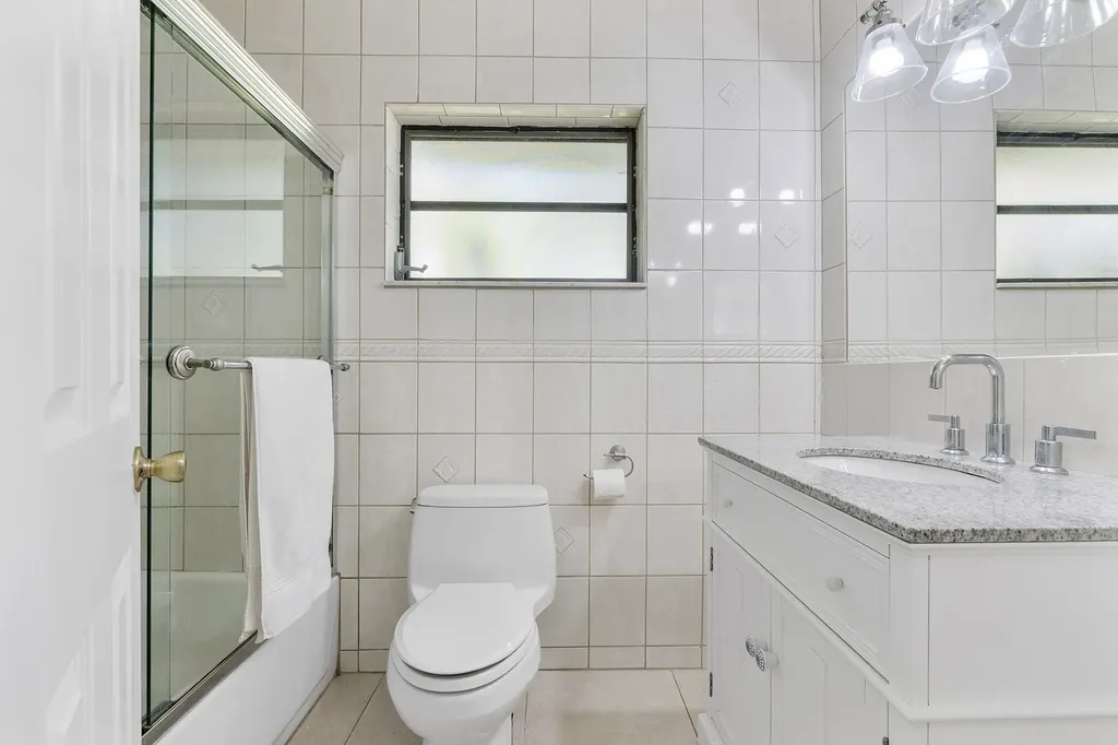 4148 Palm Forest Drive S Delray Beach FL 33445