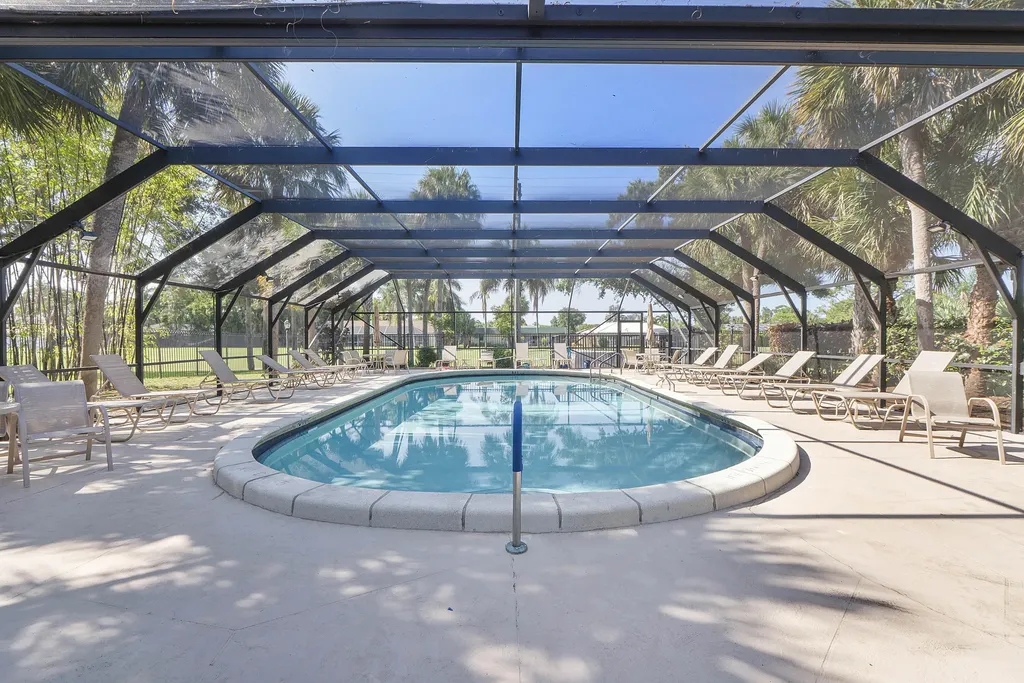 4148 Palm Forest Drive S Delray Beach FL 33445