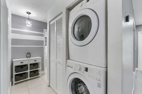 4148 Palm Forest Drive S Delray Beach FL 33445