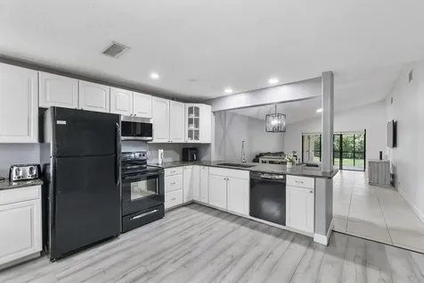 4148 Palm Forest Drive S Delray Beach FL 33445