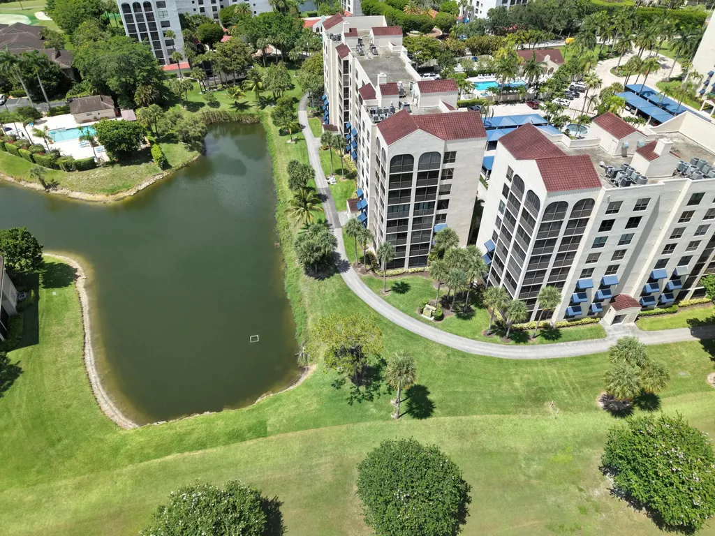 7578 Regency Lake Drive Boca Raton FL 33433