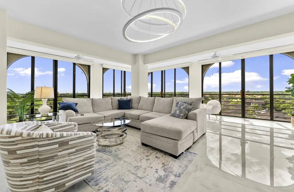 7578 Regency Lake Drive Boca Raton FL 33433