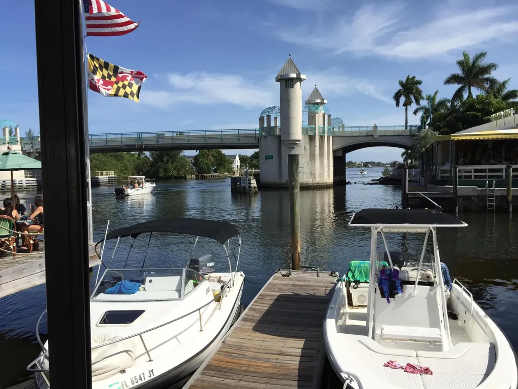 2017 SW Golf Lane Boynton Beach FL 33426