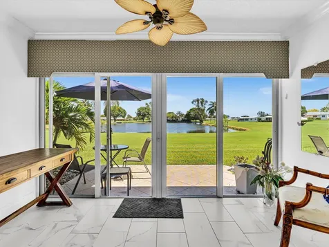 2017 SW Golf Lane Boynton Beach FL 33426