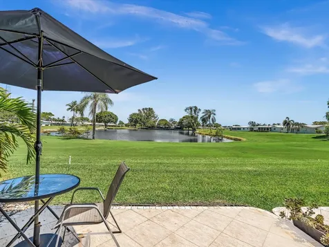 2017 SW Golf Lane Boynton Beach FL 33426