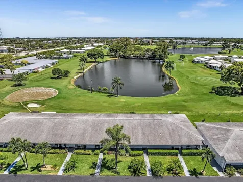 2017 SW Golf Lane Boynton Beach FL 33426