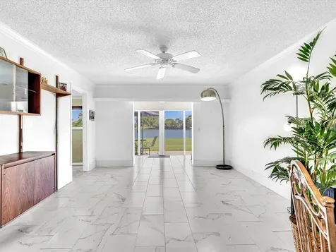 2017 SW Golf Lane Boynton Beach FL 33426