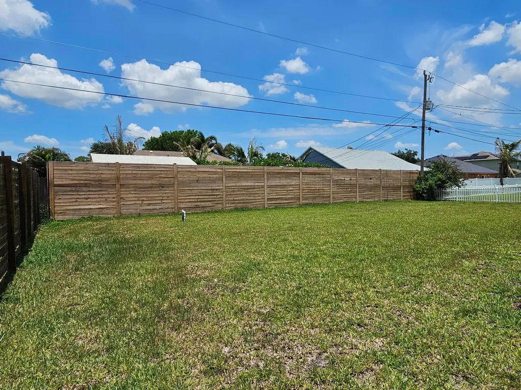 3338 SW Mundy Street Port St Lucie FL 34953