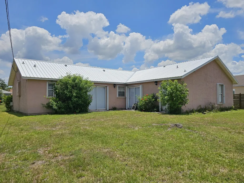 3338 SW Mundy Street Port St Lucie FL 34953