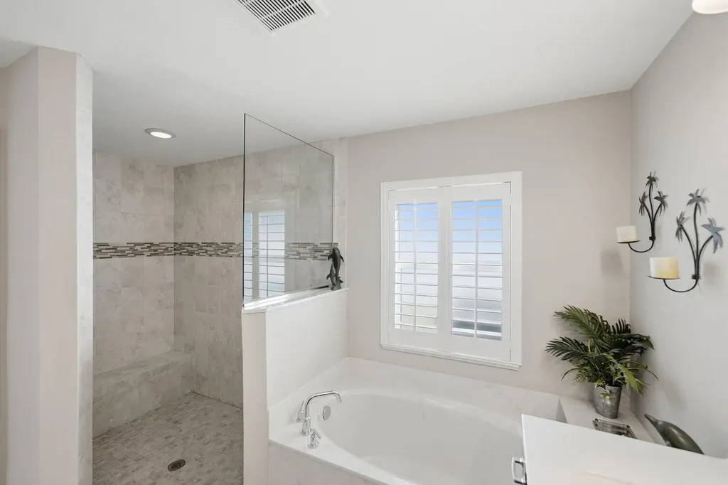 186 NE Dominican Terrace Port St Lucie FL 34983