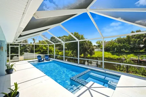 186 NE Dominican Terrace Port St Lucie FL 34983