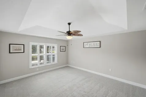 186 NE Dominican Terrace Port St Lucie FL 34983