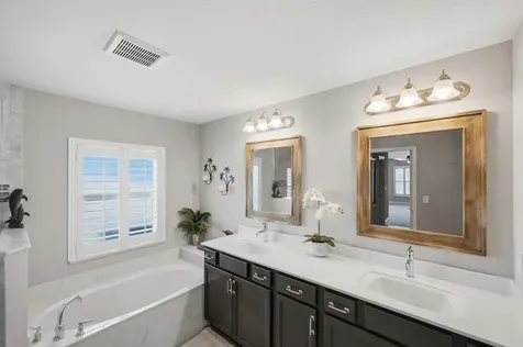 186 NE Dominican Terrace Port St Lucie FL 34983