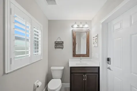 186 NE Dominican Terrace Port St Lucie FL 34983