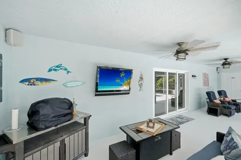 186 NE Dominican Terrace Port St Lucie FL 34983