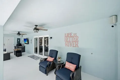 186 NE Dominican Terrace Port St Lucie FL 34983