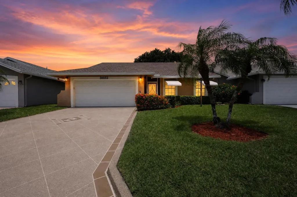3882 Dafilee Circle West Palm Beach FL 33417