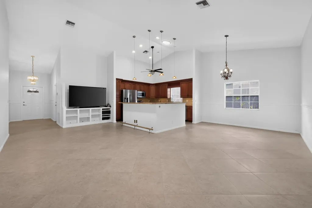 3882 Dafilee Circle West Palm Beach FL 33417