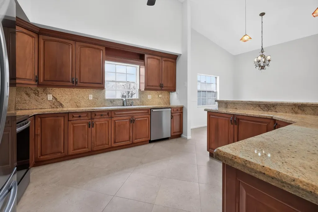 3882 Dafilee Circle West Palm Beach FL 33417