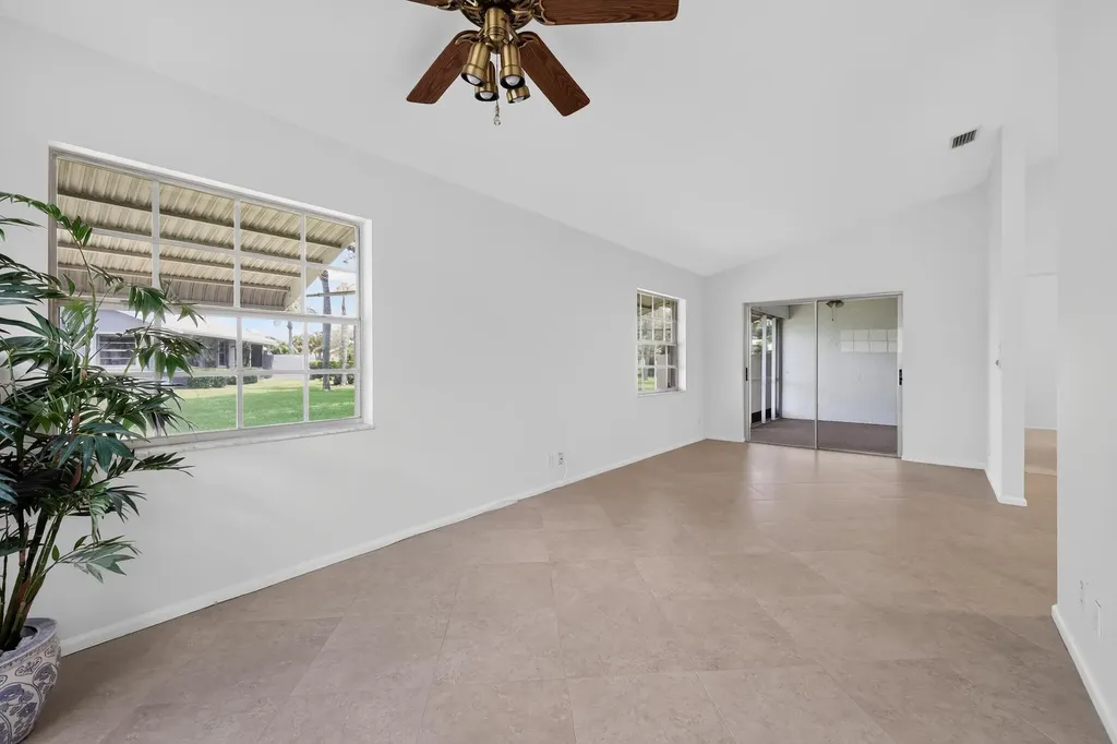 3882 Dafilee Circle West Palm Beach FL 33417