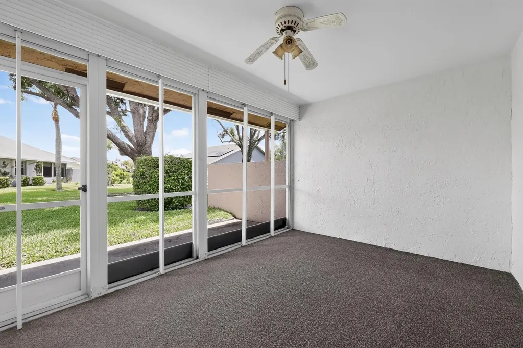 3882 Dafilee Circle West Palm Beach FL 33417