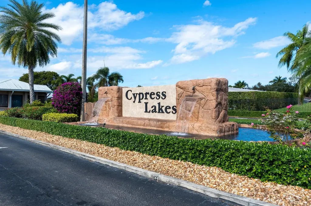 3882 Dafilee Circle West Palm Beach FL 33417