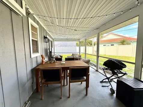 4441-4443 SE Village Road Stuart FL 34997