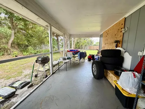 4441-4443 SE Village Road Stuart FL 34997