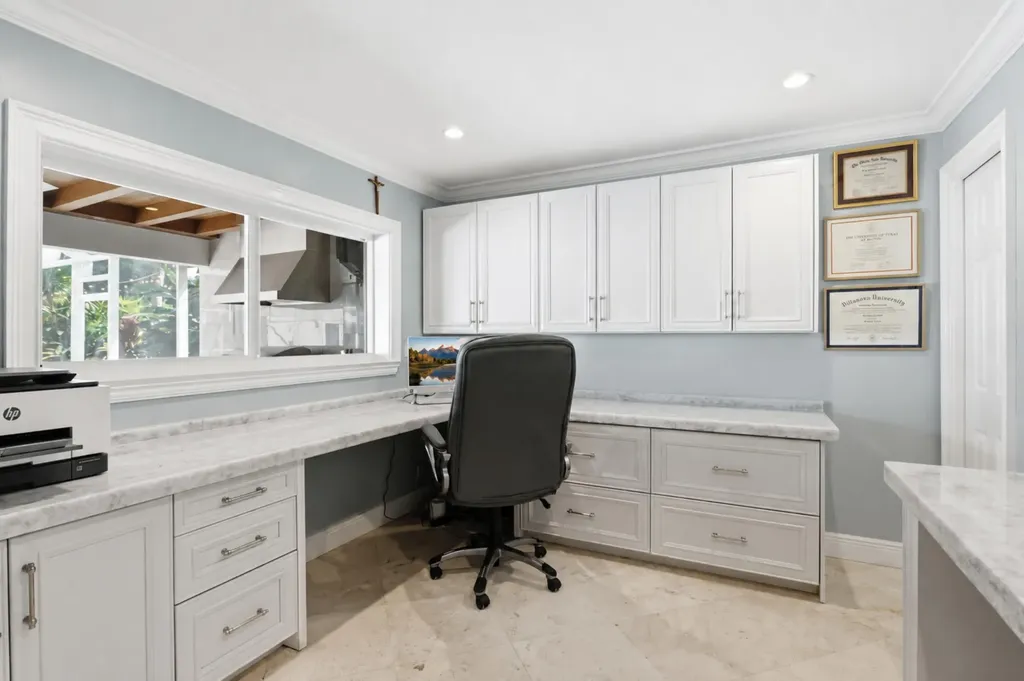 2151 NW 30th Road Boca Raton FL 33431