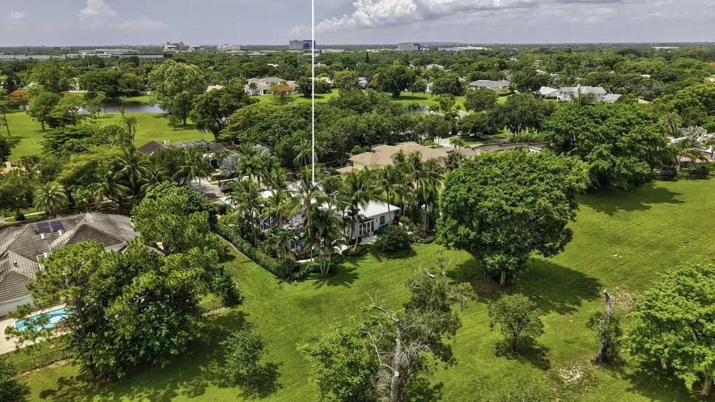 2151 NW 30th Road Boca Raton FL 33431