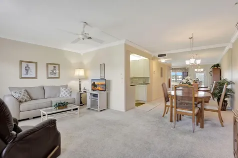 432 Grantham Deerfield Beach FL 33442
