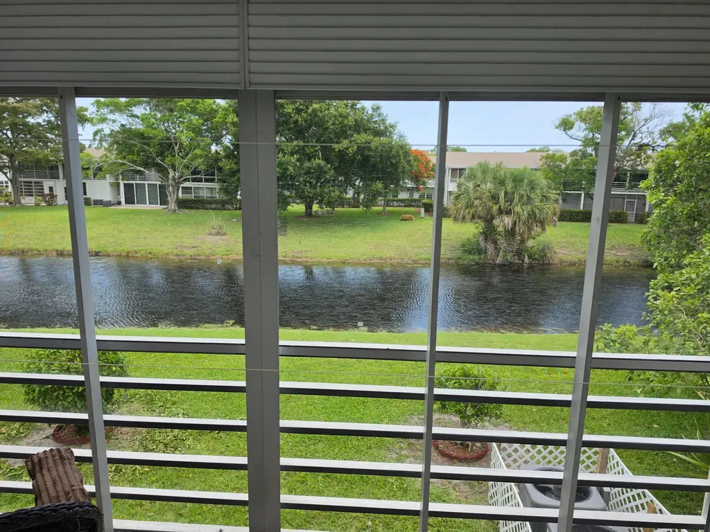 15 Markham Deerfield Beach FL 33442