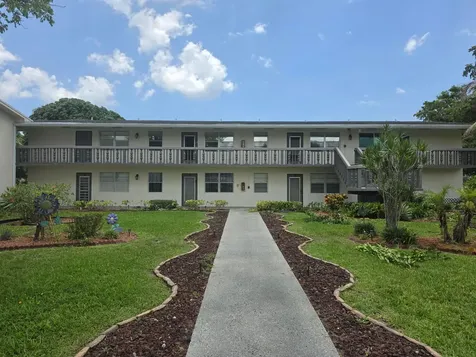 15 Markham Deerfield Beach FL 33442