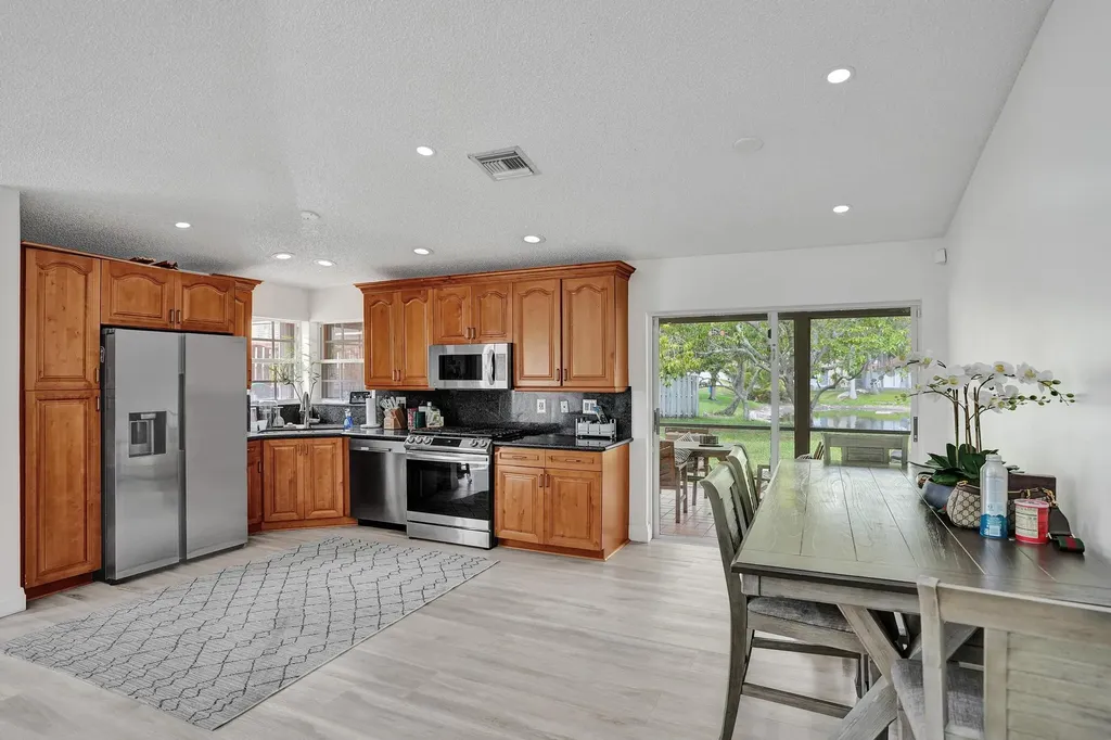 13525 NW 5th Court Plantation FL 33325