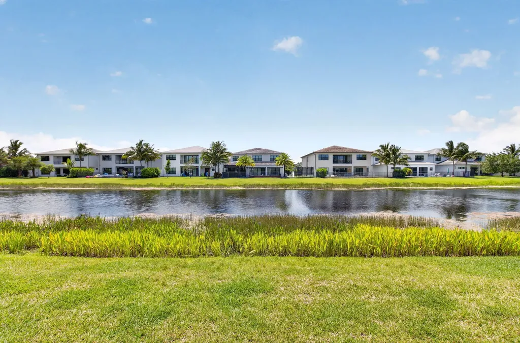 17089 Rainbow Falls Trail Boca Raton FL 33496