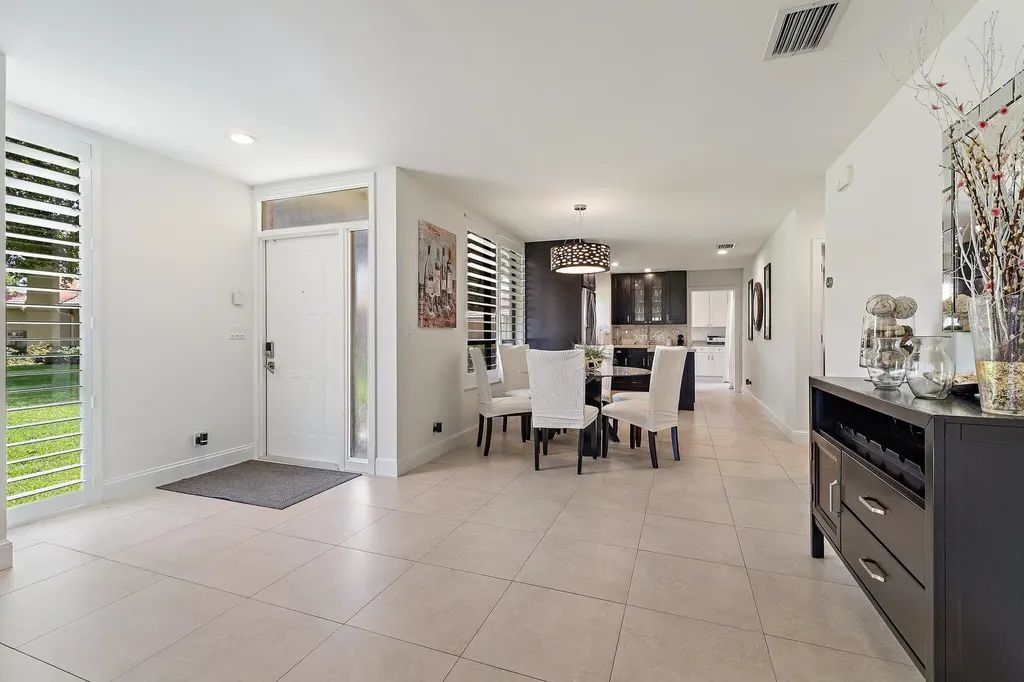 261 Old Meadow Way Palm Beach Gardens FL 33418