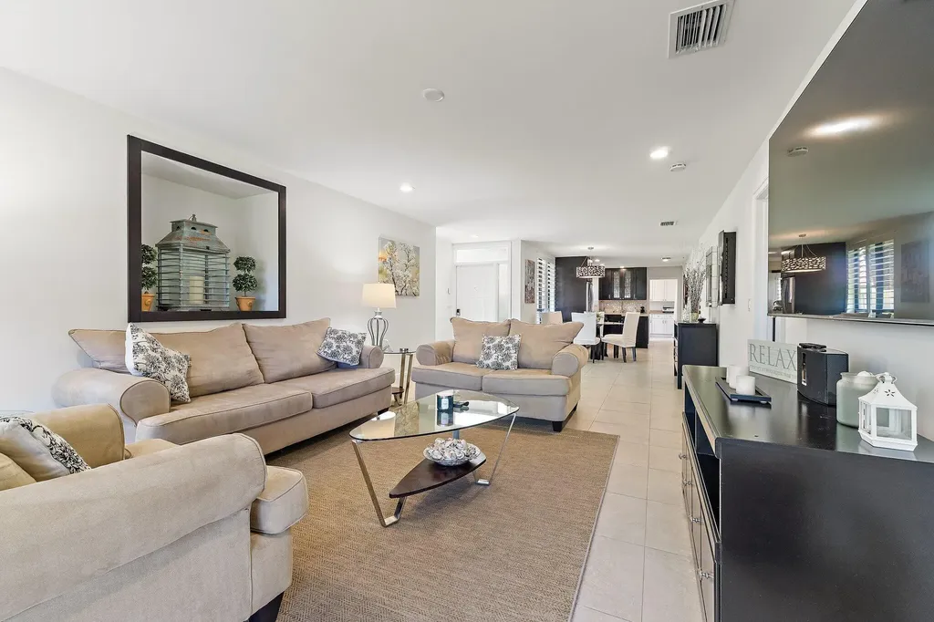 261 Old Meadow Way Palm Beach Gardens FL 33418