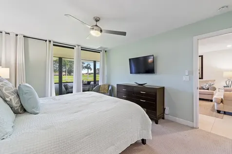 261 Old Meadow Way Palm Beach Gardens FL 33418