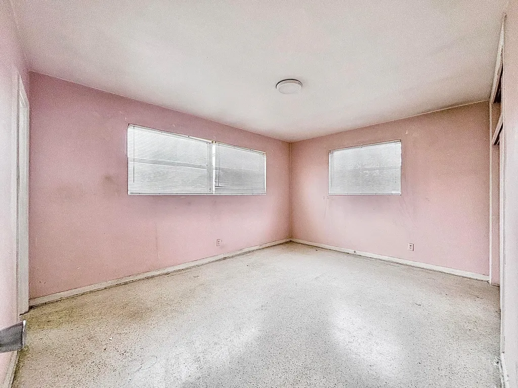 470 NE 45th Street Boca Raton FL 33431