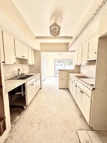 470 NE 45th Street Boca Raton FL 33431