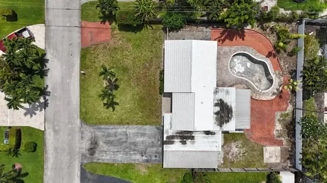 470 NE 45th Street Boca Raton FL 33431