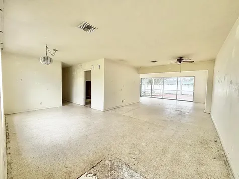 470 NE 45th Street Boca Raton FL 33431