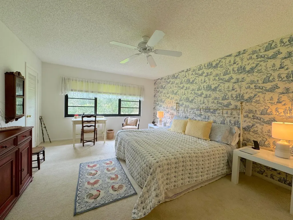 9 Stratford Drive E Boynton Beach FL 33436